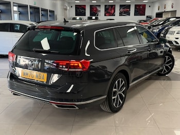 Used Volkswagen Passat 2021 for sale - 78631367: Photo