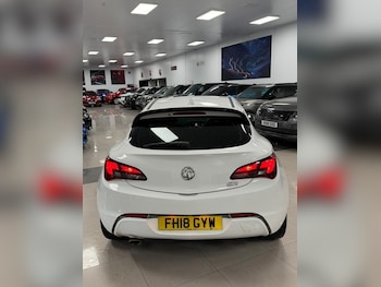 Used Vauxhall Astra GTC 2018 for sale - 76520673: Photo