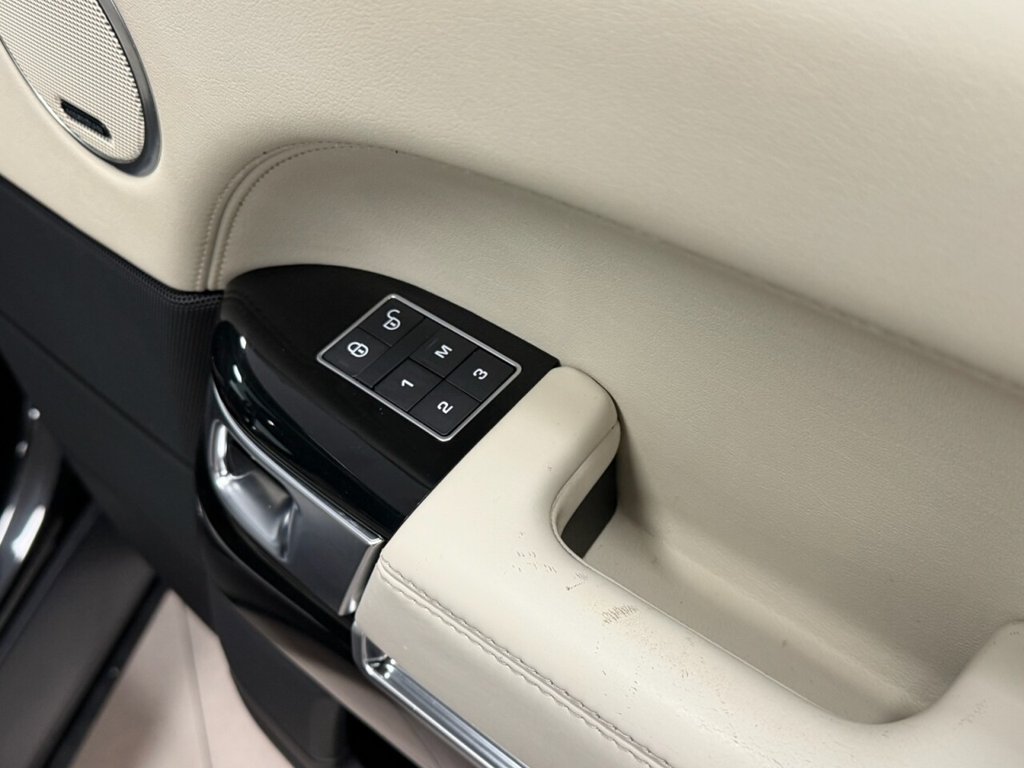 Used Land Rover Range Rover 2017 for sale - 77188635: Photo 36