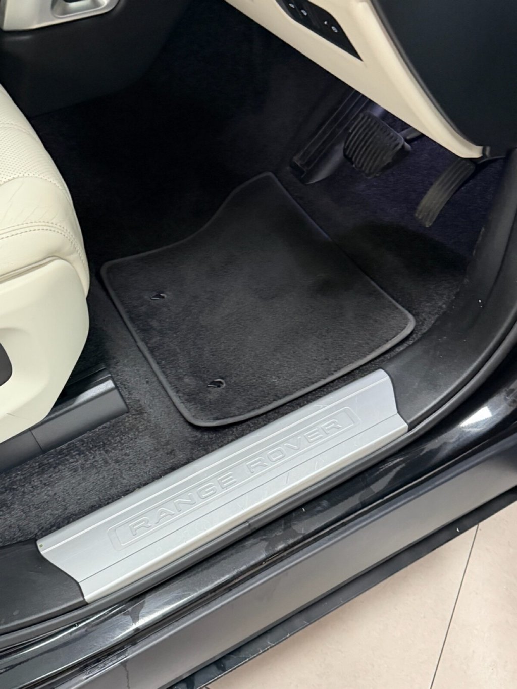 Used Land Rover Range Rover 2017 for sale - 77188635: Photo 39