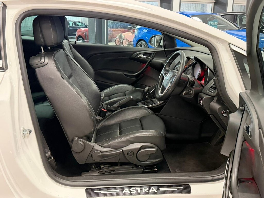 Used Vauxhall Astra GTC 2018 for sale - 78180876: Photo 21