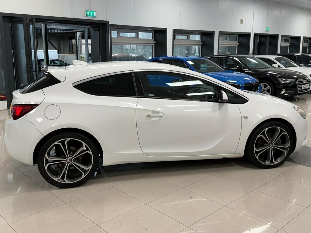 Used Vauxhall Astra GTC 2018 for sale - 78180876: Photo 3