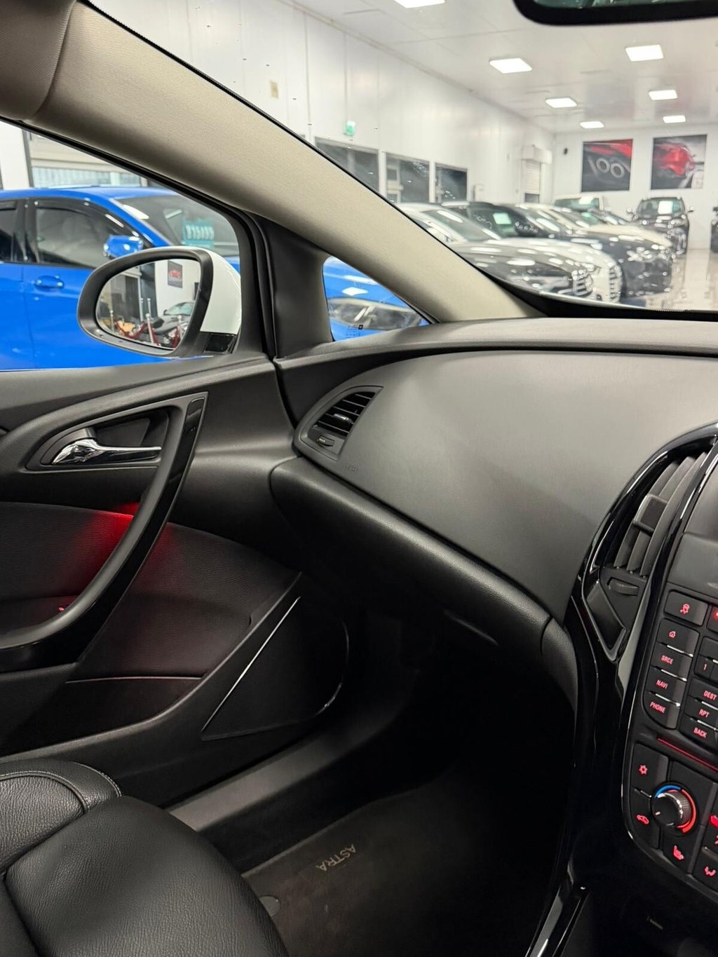 Used Vauxhall Astra GTC 2018 for sale - 78180876: Photo 34