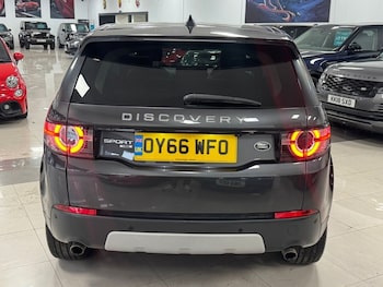 Used Land Rover Discovery Sport 2016 for sale - 75560061: Photo