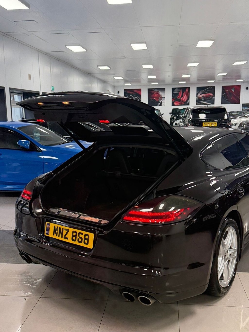 Used Porsche Panamera 2011 for sale - 76883219: Photo 19