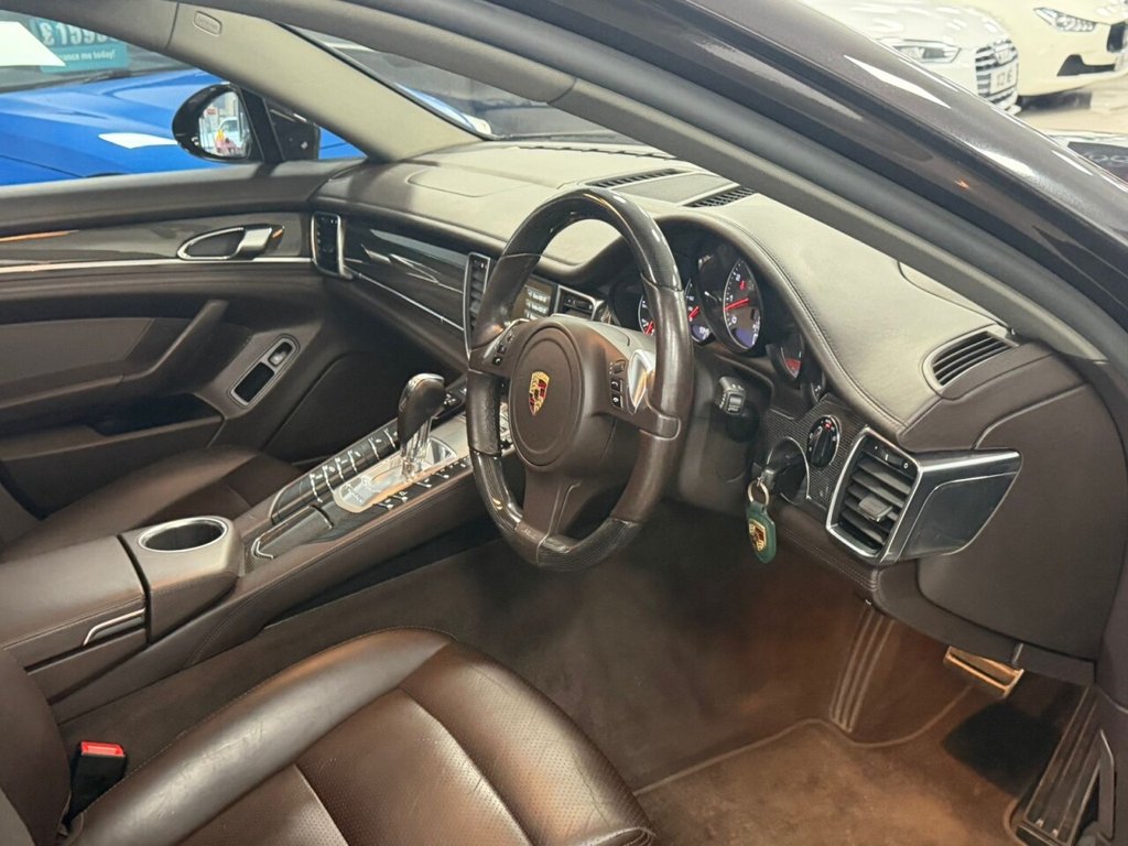 Used Porsche Panamera 2011 for sale - 76883219: Photo 31