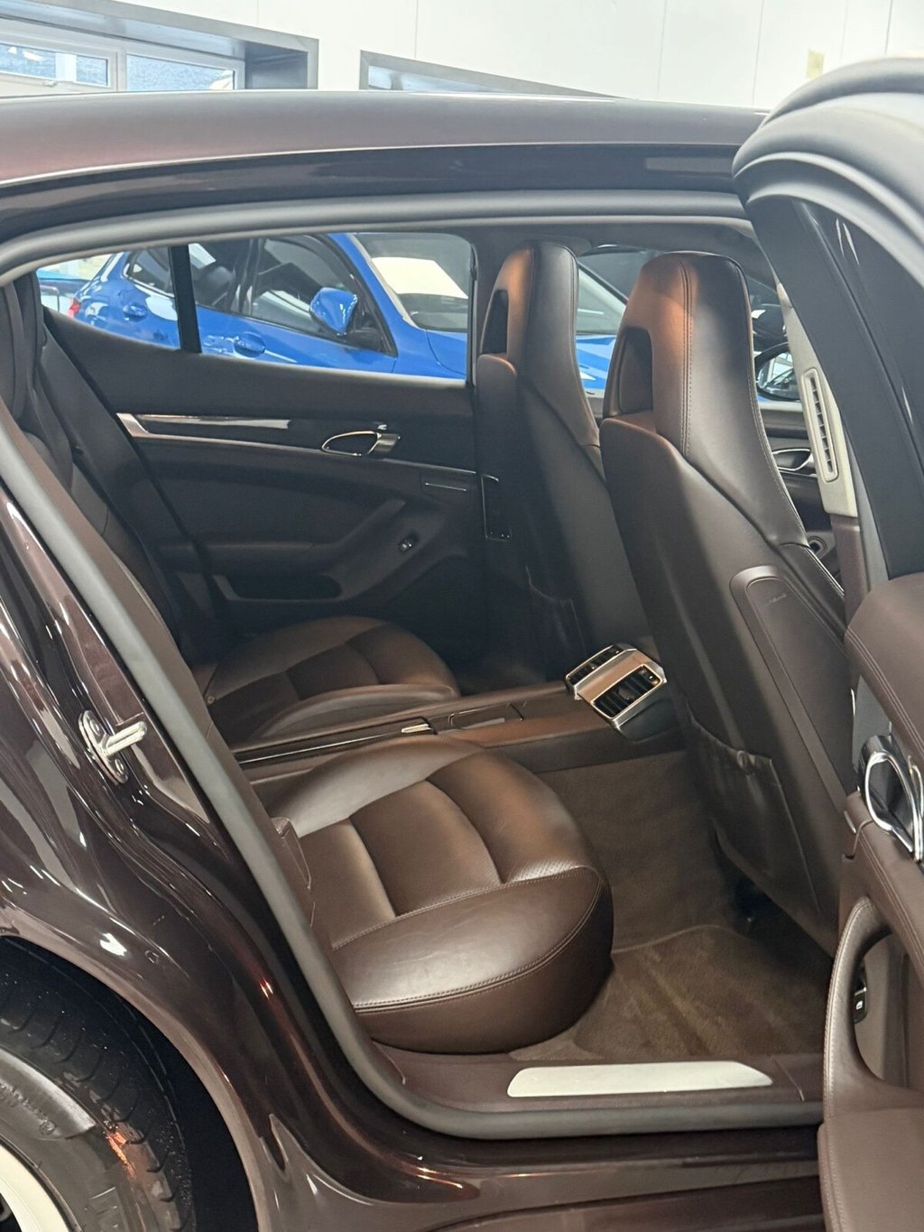 Used Porsche Panamera 2011 for sale - 76883219: Photo 47