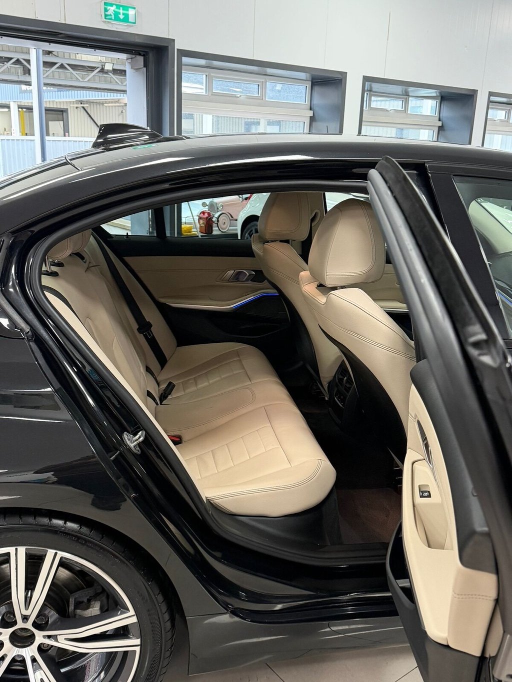 Used BMW 3 Series 2020 for sale - 76670651: Photo 38