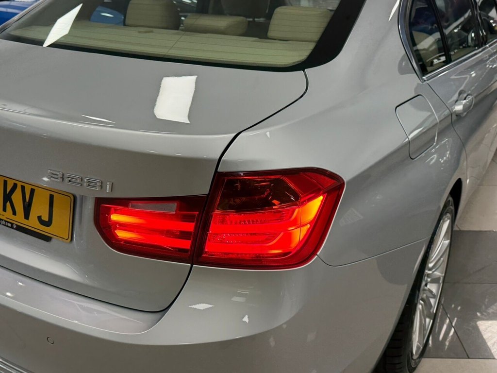 Used BMW 3 Series 2014 for sale - 76731272: Photo 13