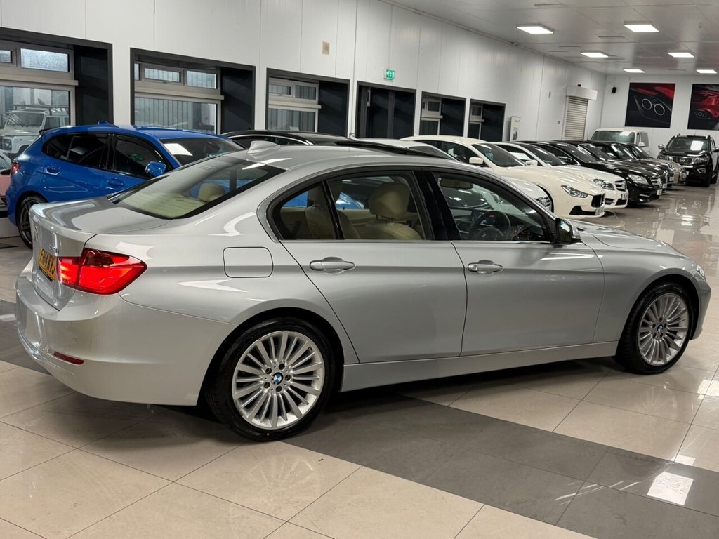 Used BMW 3 Series 2014 for sale - 76731272: Photo 2