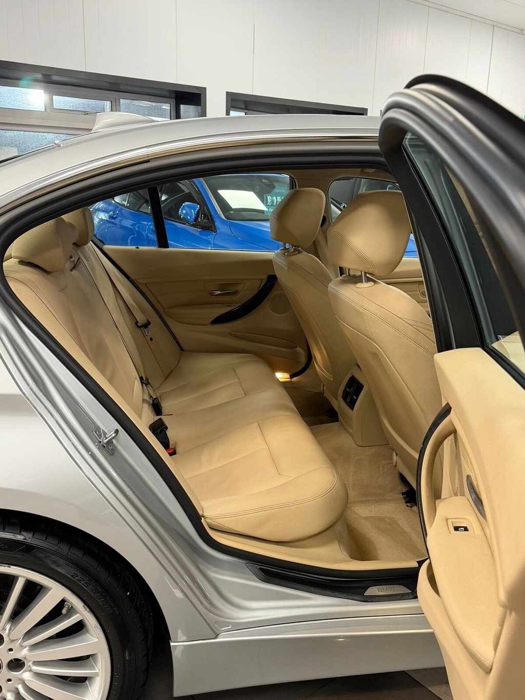 Used BMW 3 Series 2014 for sale - 76731272: Photo 37