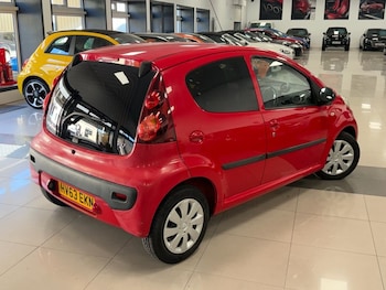 Used Peugeot 107 2013 for sale - 79090022: Photo