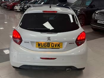 Used Peugeot 208 2018 for sale - 79843580: Photo