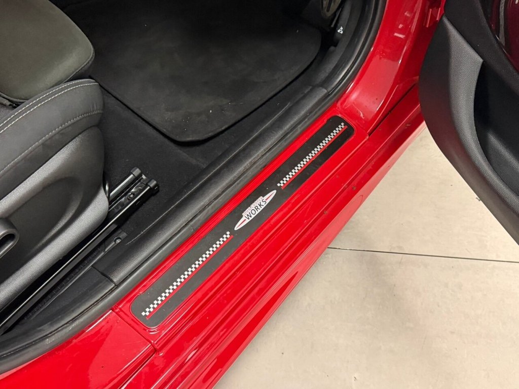 Used MINI Hatch 2018 for sale - 77667641: Photo 20