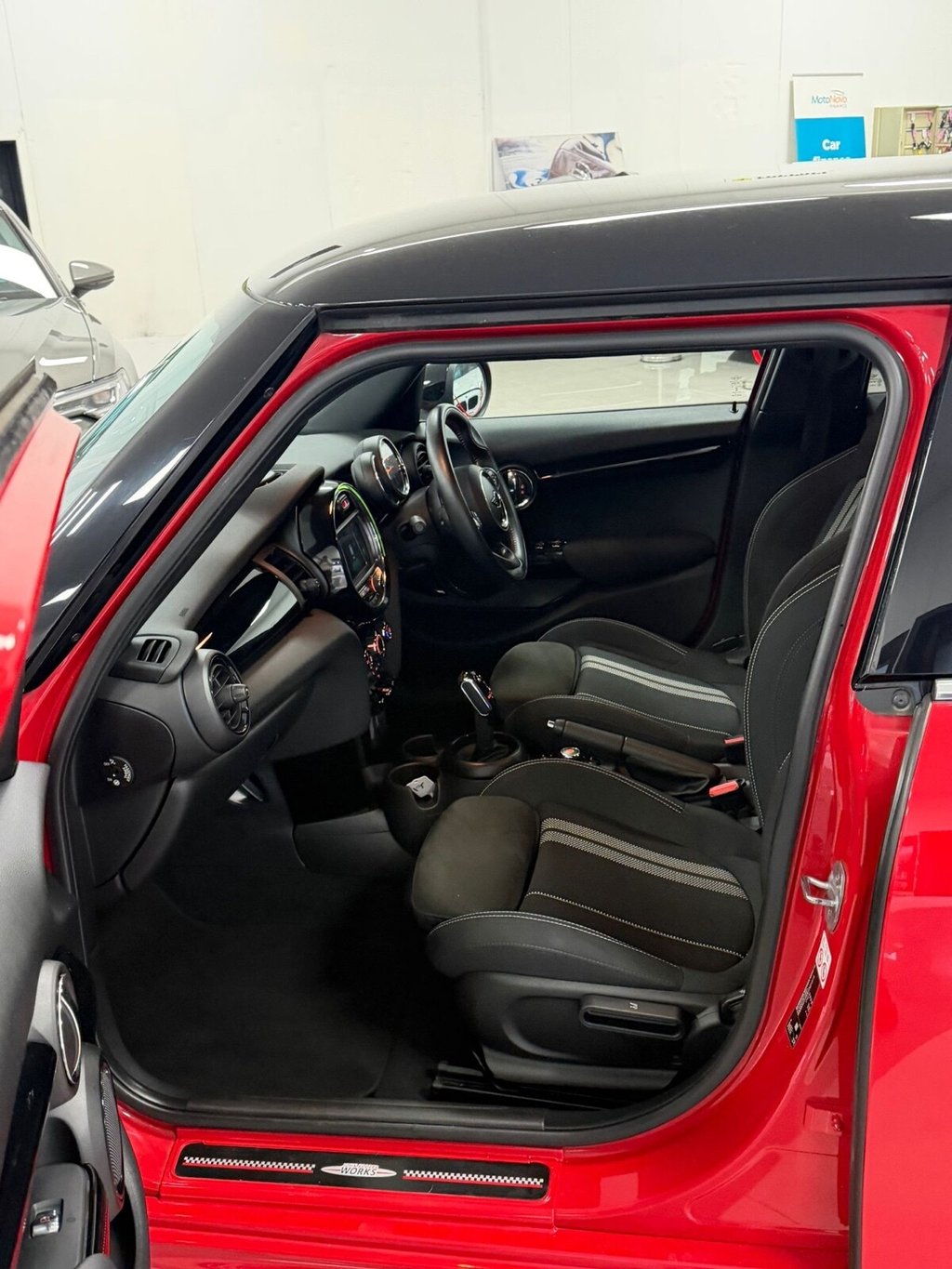 Used MINI Hatch 2018 for sale - 77667641: Photo 47