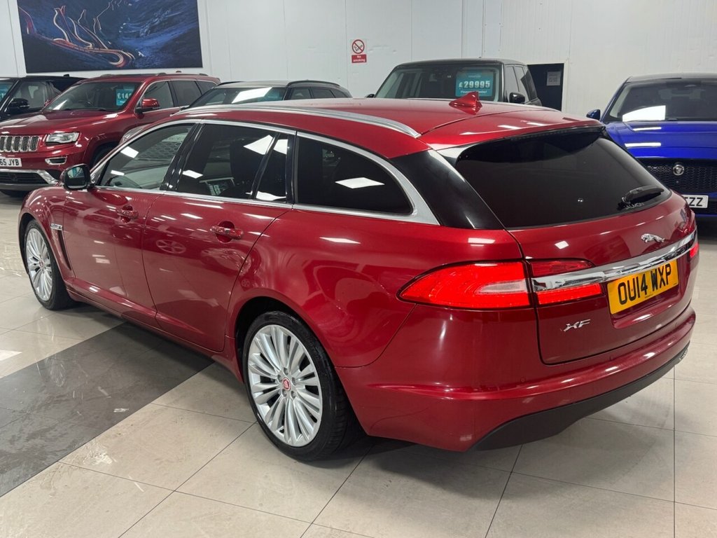 Used Jaguar XF 2014 for sale - 76582296: Photo 10