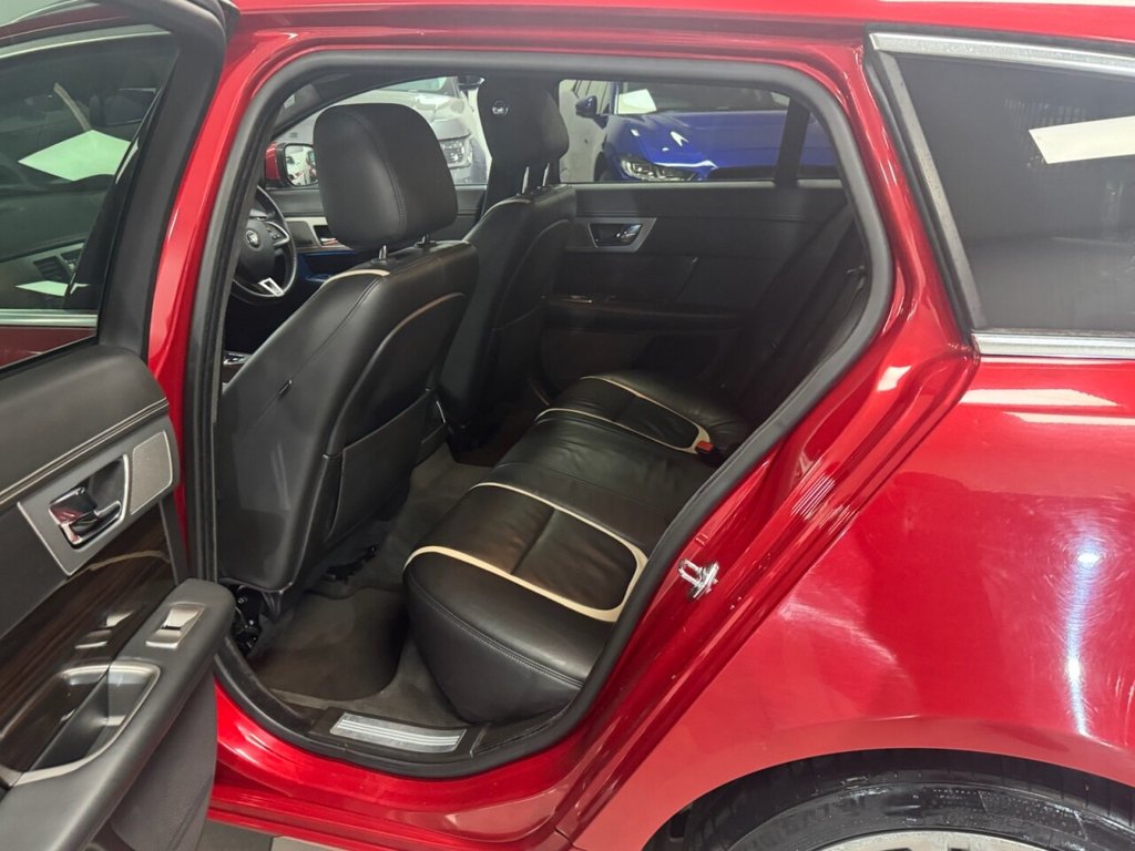 Used Jaguar XF 2014 for sale - 76582296: Photo 40