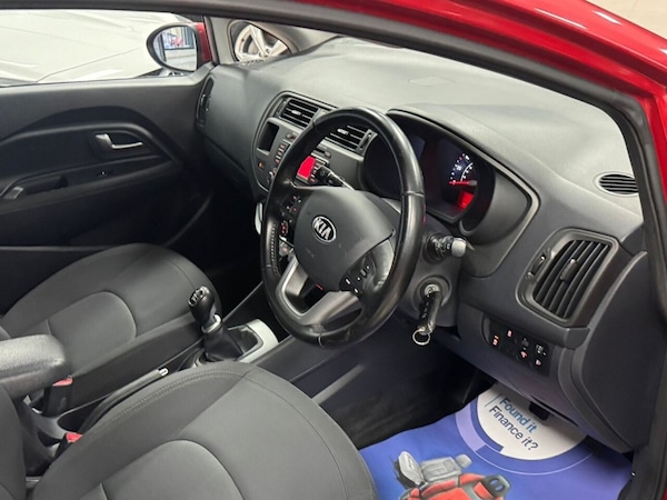 Used Kia Rio 2014 for sale - 76210640: Photo 19