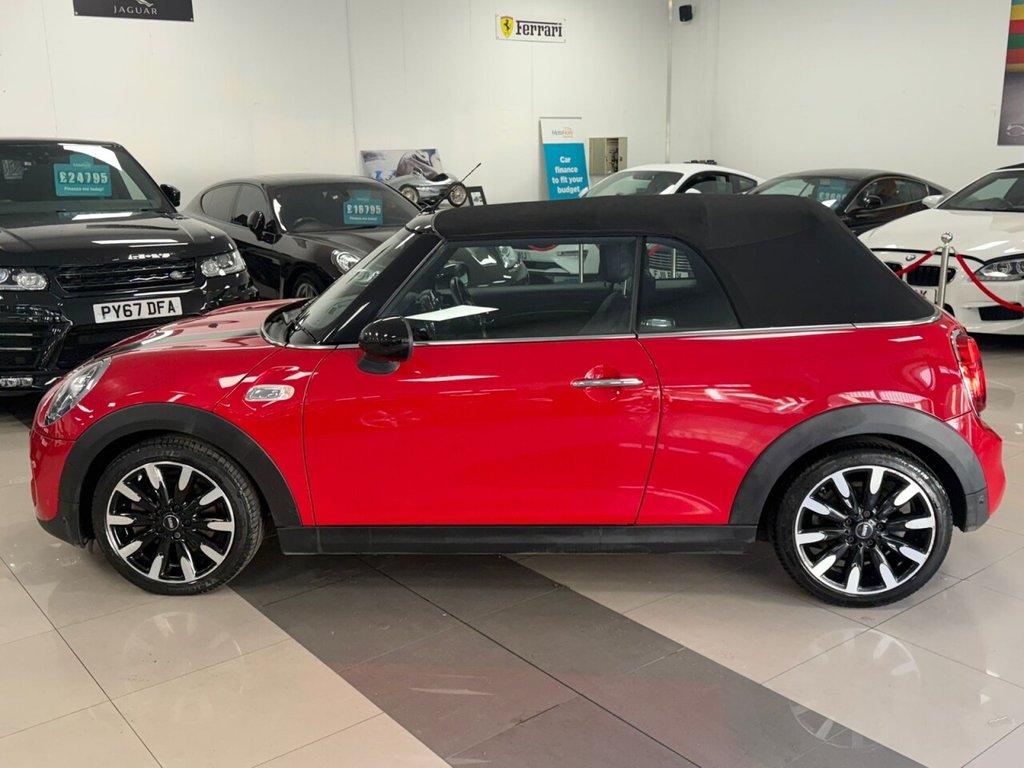 Used MINI Convertible 2019 for sale - 77850330: Photo 13