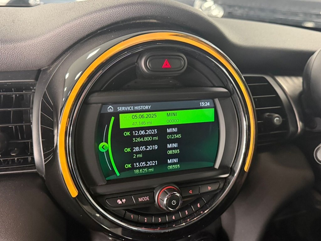 Used MINI Convertible 2019 for sale - 77850330: Photo 50