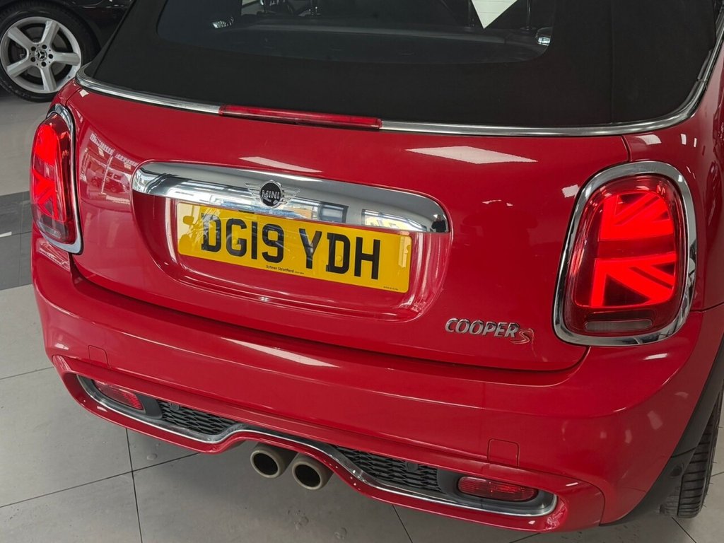 Used MINI Convertible 2019 for sale - 77850330: Photo 7