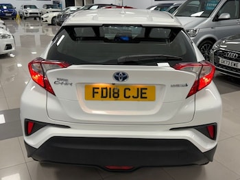 Used Toyota C-HR 2018 for sale - 77498694: Photo