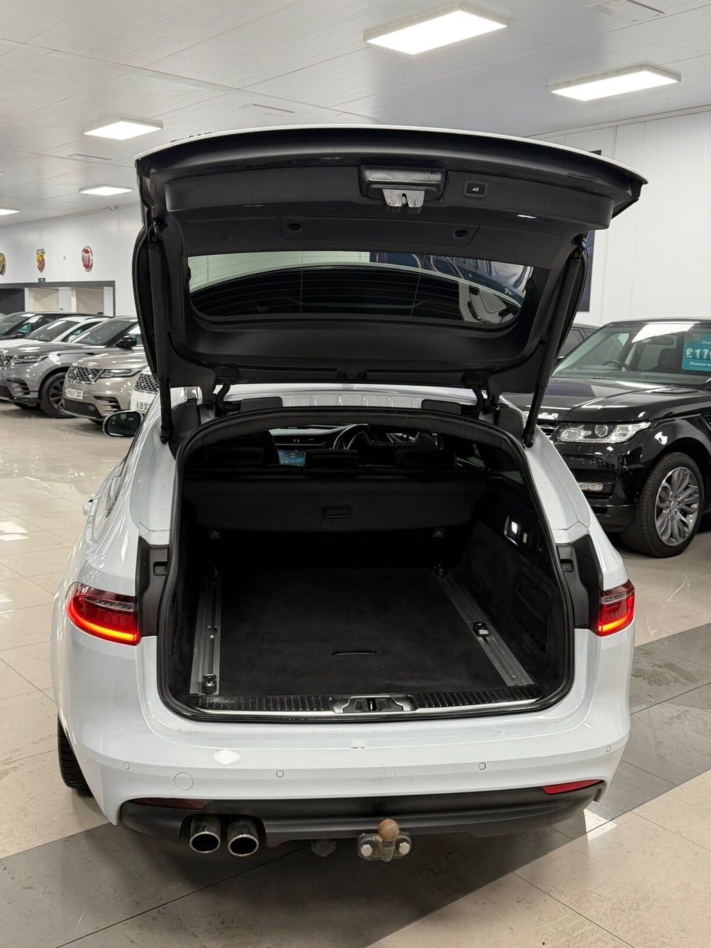 Used Jaguar XF 2020 for sale - 76868145: Photo 19