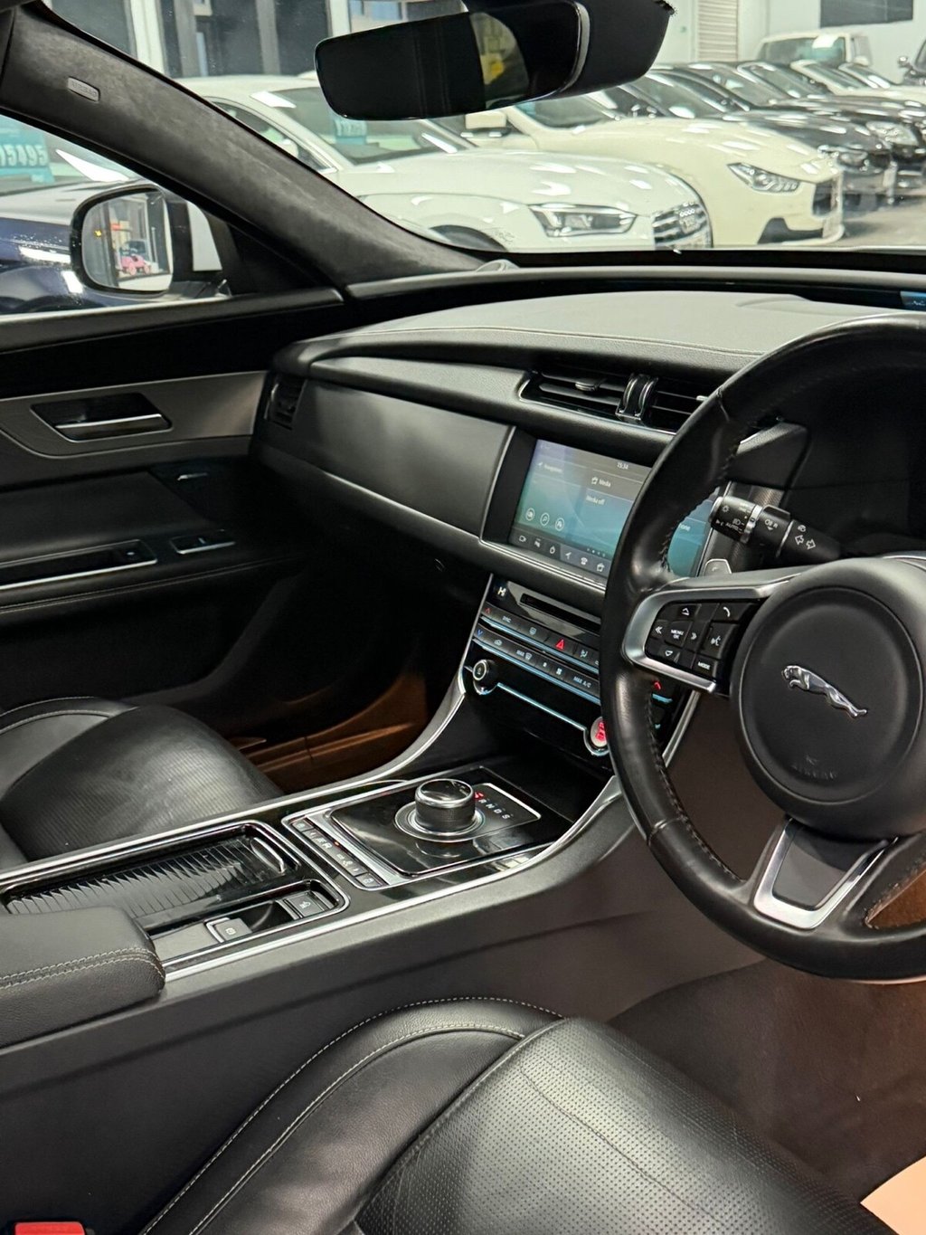 Used Jaguar XF 2020 for sale - 76868145: Photo 26