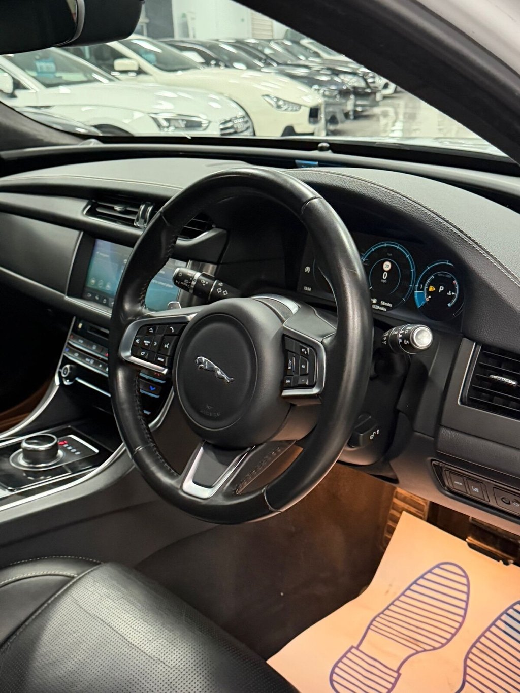 Used Jaguar XF 2020 for sale - 76868145: Photo 29