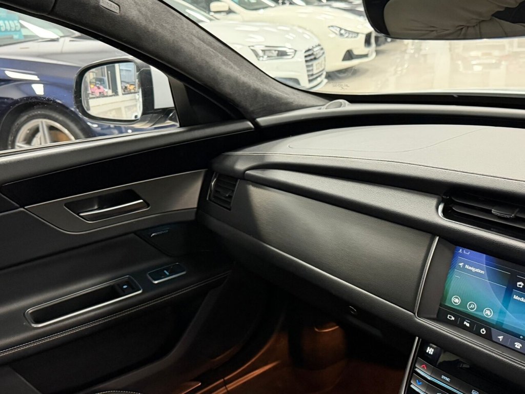 Used Jaguar XF 2020 for sale - 76868145: Photo 34