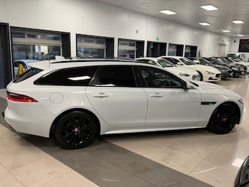 Used Jaguar XF 2020 for sale - 76868145: Photo