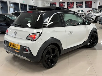 Used Vauxhall ADAM 2015 for sale - 77765128: Photo