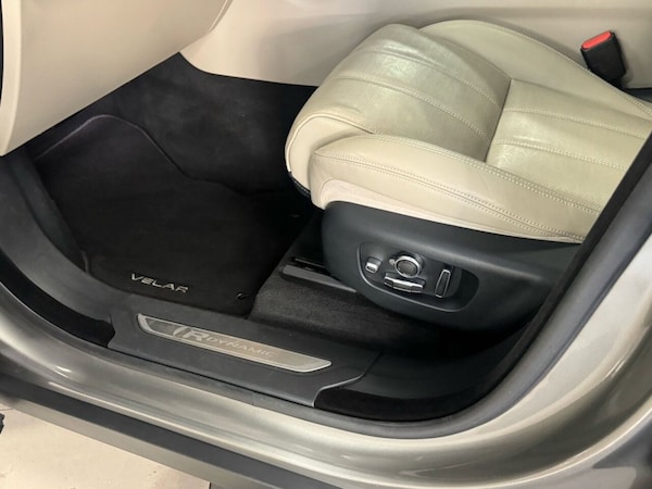Used Land Rover Range Rover Velar 2019 for sale - 74916520: Photo 47