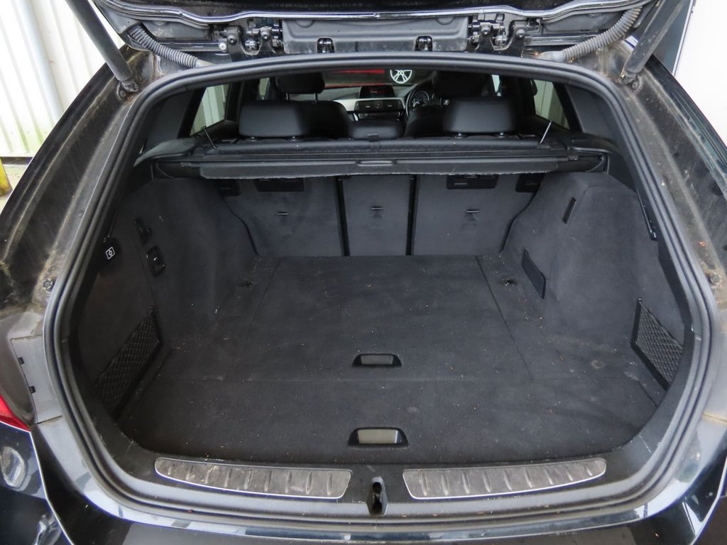 Used BMW 3 Series 2019 for sale - 78069191: Photo 10