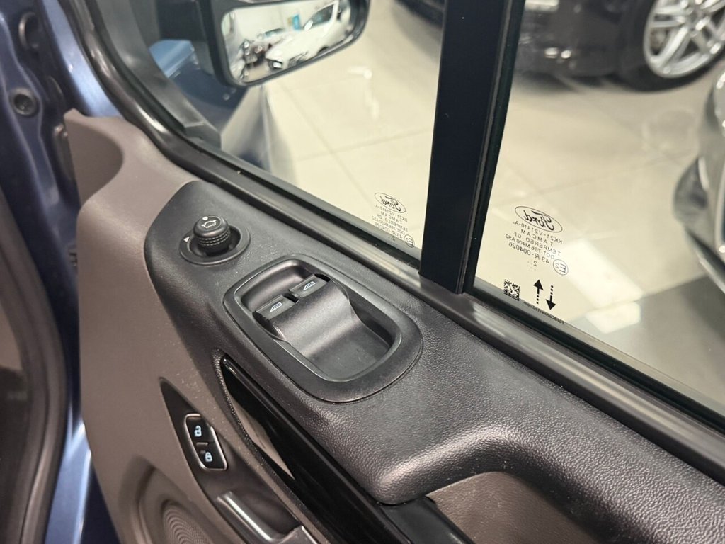 Used Ford Transit Custom 2023 for sale - 77642696: Photo 31