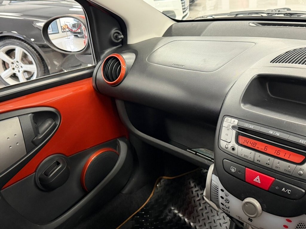 Used Toyota AYGO 2013 for sale - 77594633: Photo 25