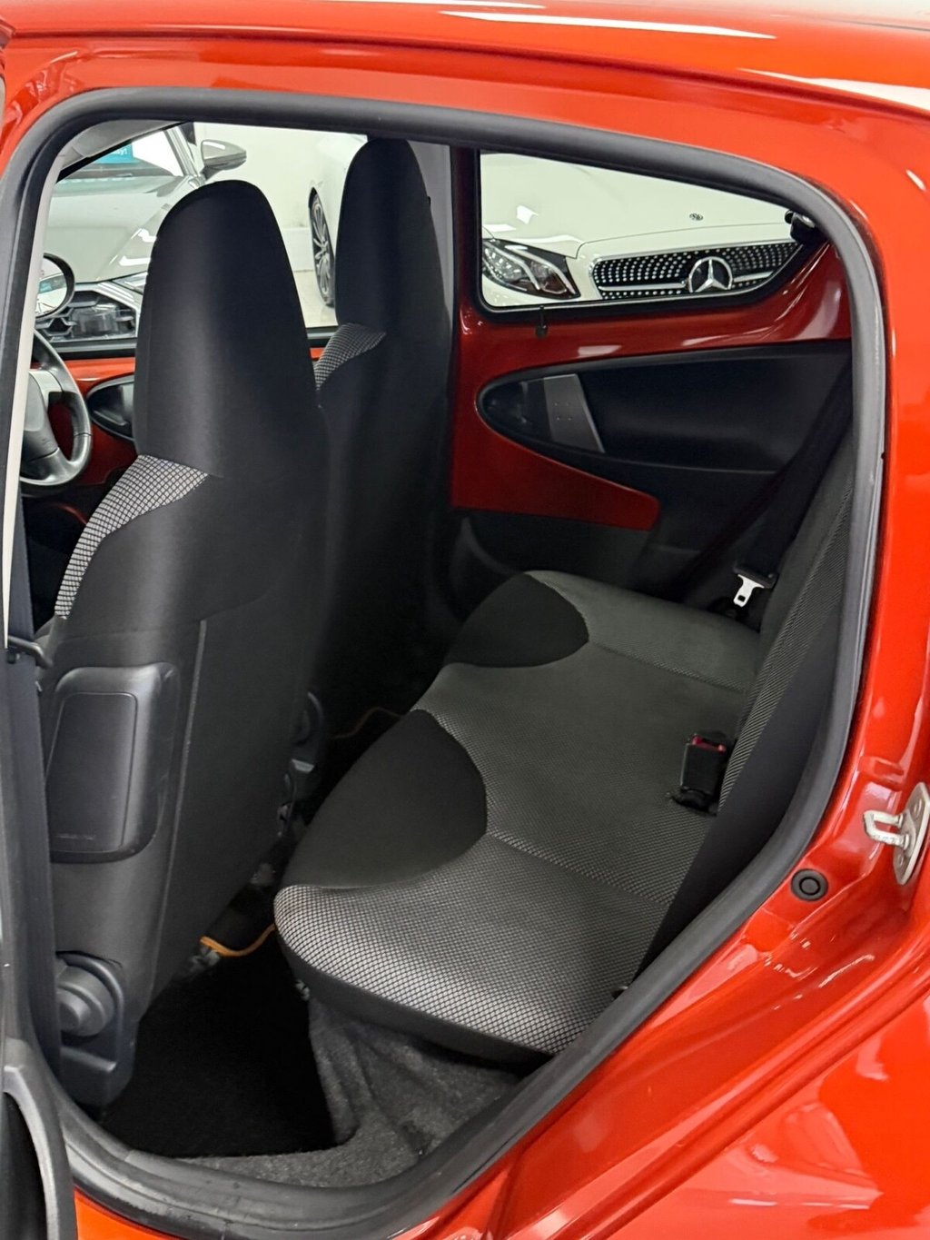 Used Toyota AYGO 2013 for sale - 77594633: Photo 29