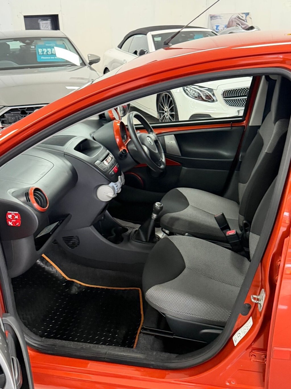 Used Toyota AYGO 2013 for sale - 77594633: Photo 36