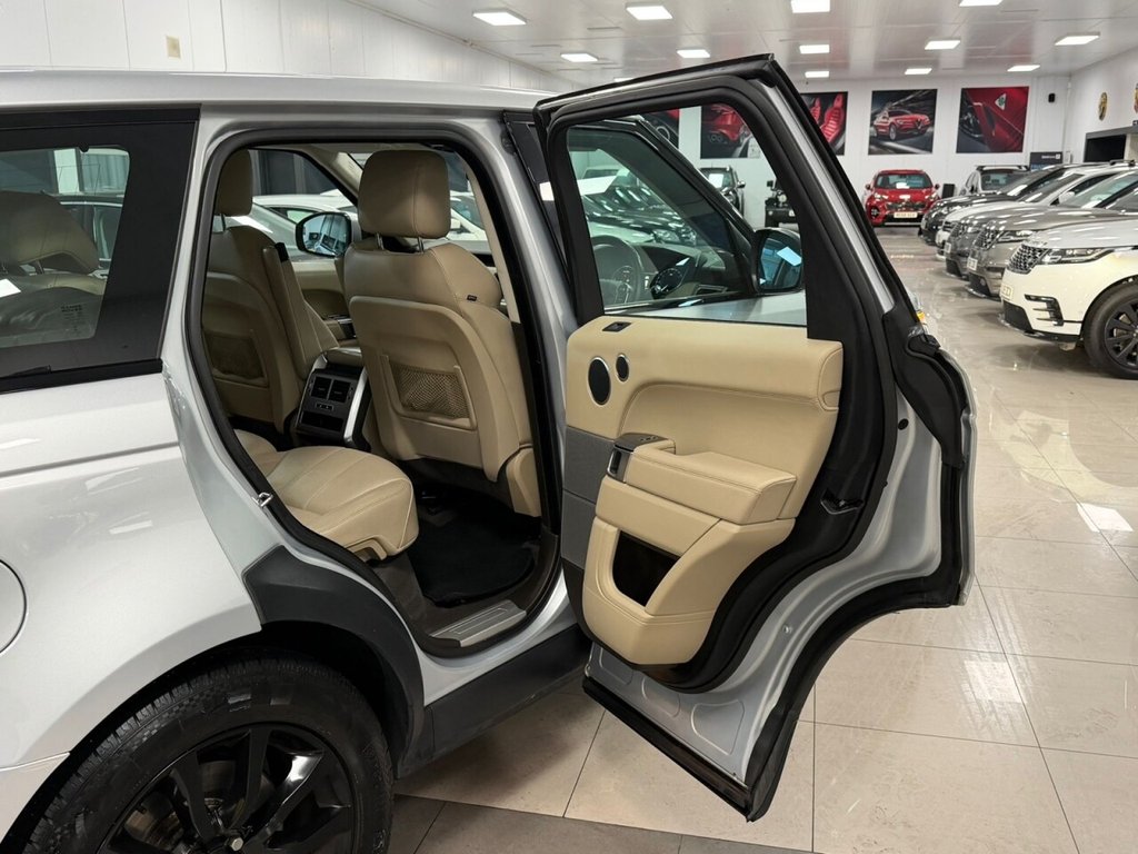 Used Land Rover Range Rover Sport 2014 for sale - 76710847: Photo 41