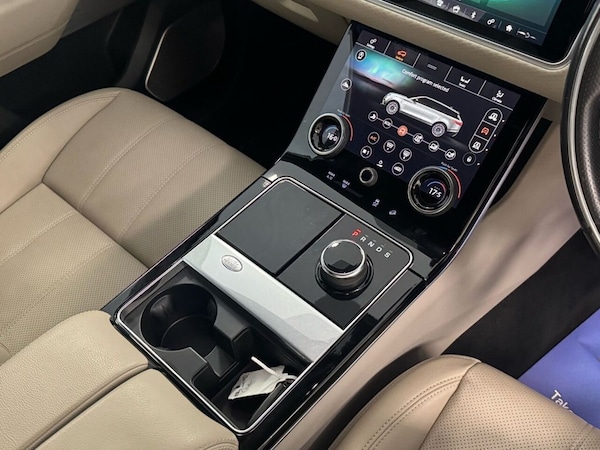 Used Land Rover Range Rover Velar 2018 for sale - 75411257: Photo 31