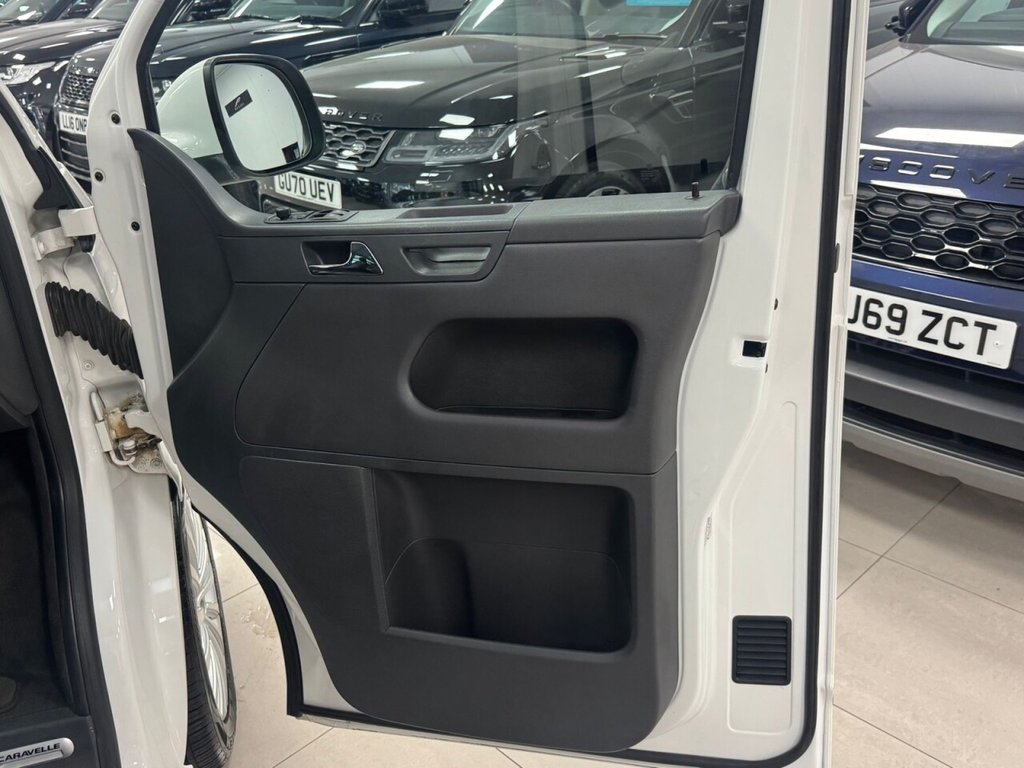 Used Volkswagen Caravelle 2011 for sale - 75896218: Photo 22