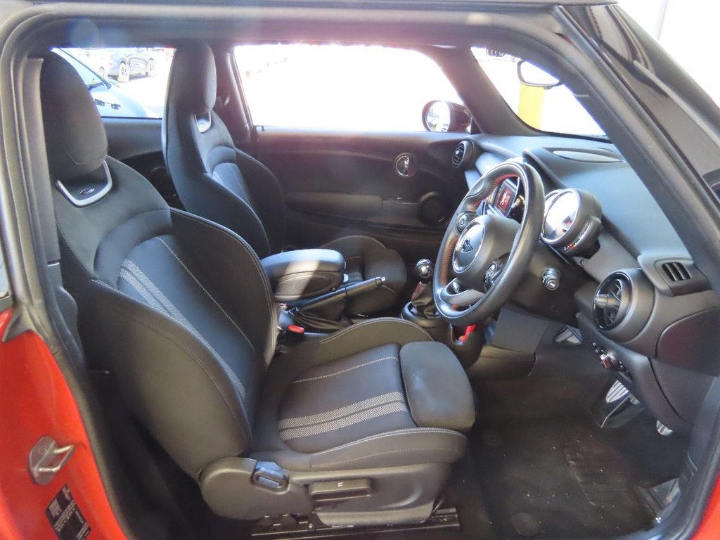 Used MINI Hatch 2019 for sale - 77991344: Photo 10