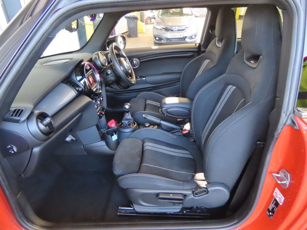 Used MINI Hatch 2019 for sale - 77991344: Photo 11