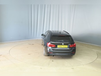 Used BMW 3 Series 2017 for sale - 78570107: Photo