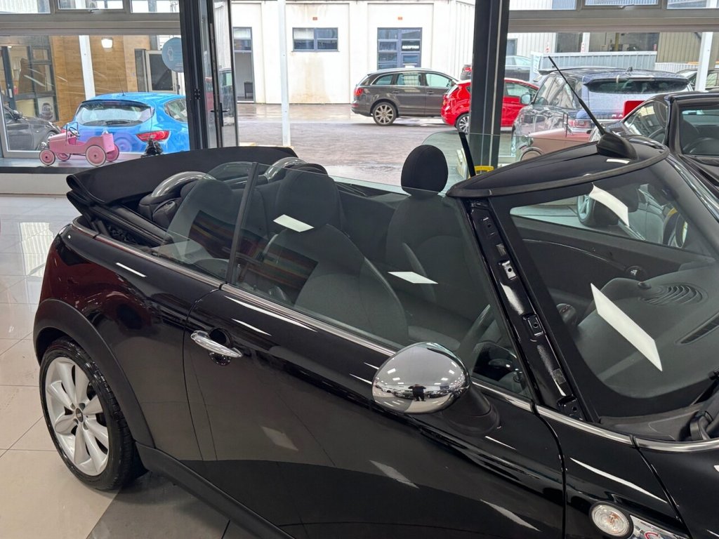 Used MINI Convertible 2015 for sale - 77609160: Photo 34