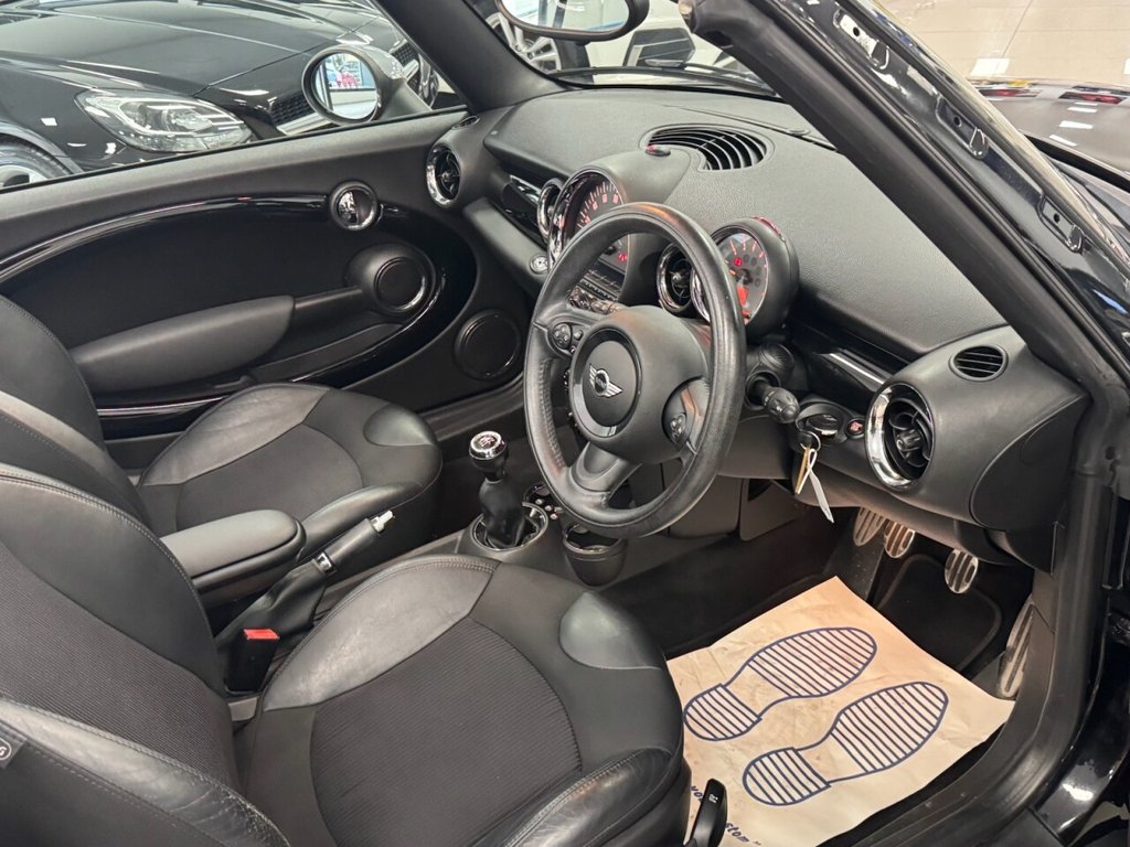 Used MINI Convertible 2015 for sale - 77609160: Photo 37