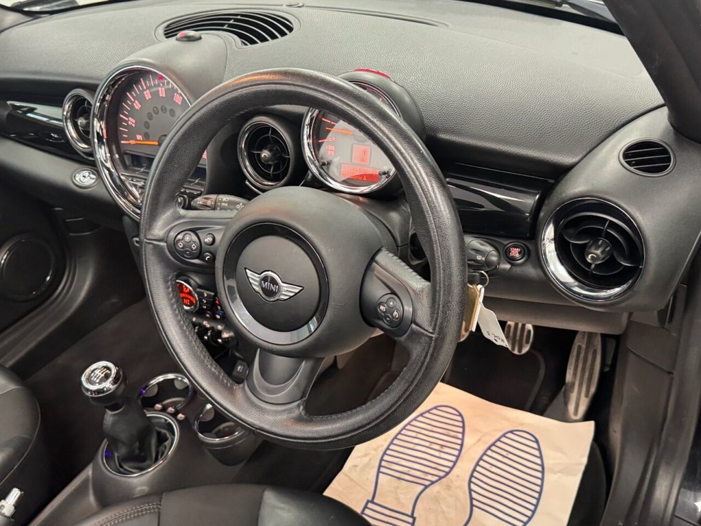 Used MINI Convertible 2015 for sale - 77609160: Photo 40