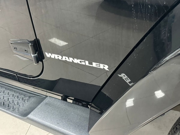 Used Jeep Wrangler 2014 for sale - 74953972: Photo 18