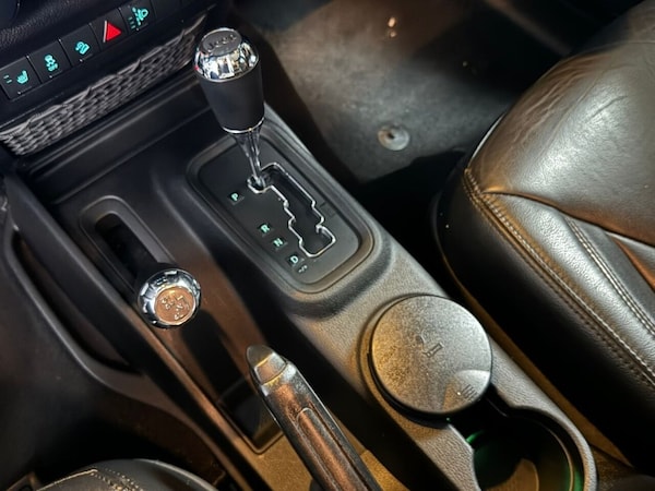 Used Jeep Wrangler 2014 for sale - 74953972: Photo 50
