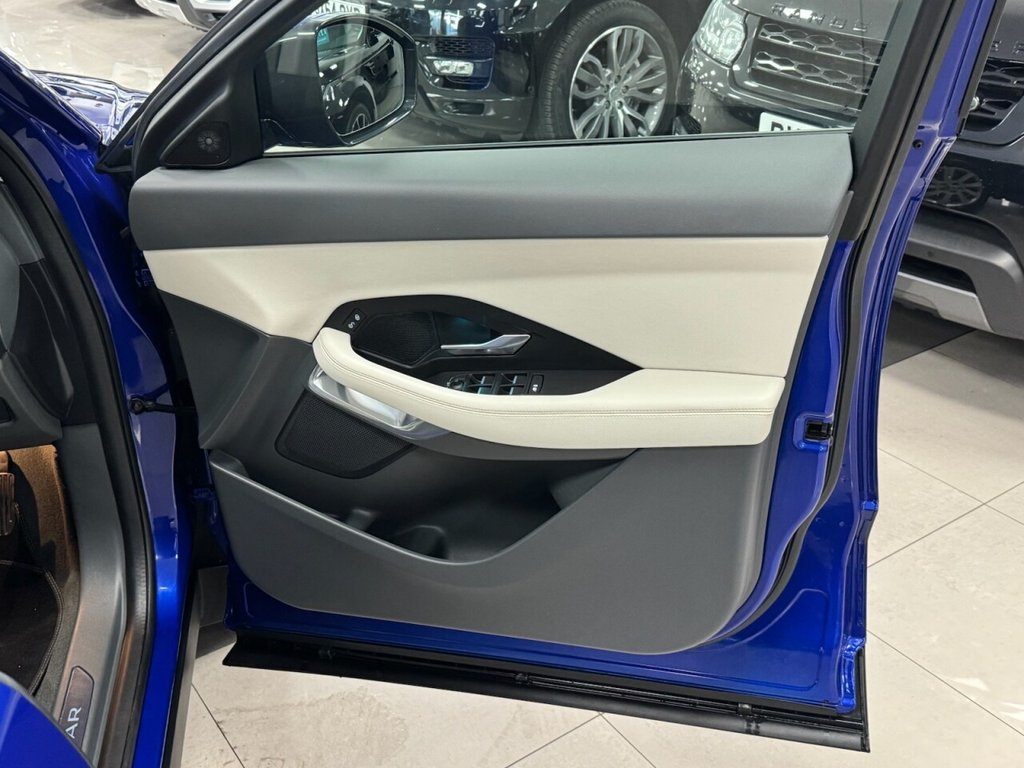 Used Jaguar E-Pace 2020 for sale - 76751437: Photo 24